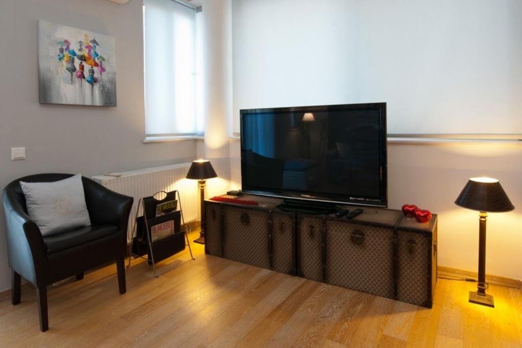 Acropolis Luxury Apartment With Balcony Atina Dış mekan fotoğraf
